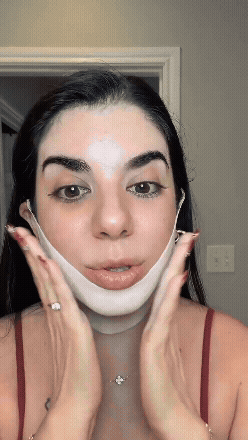 👩🏻 Sarah M.